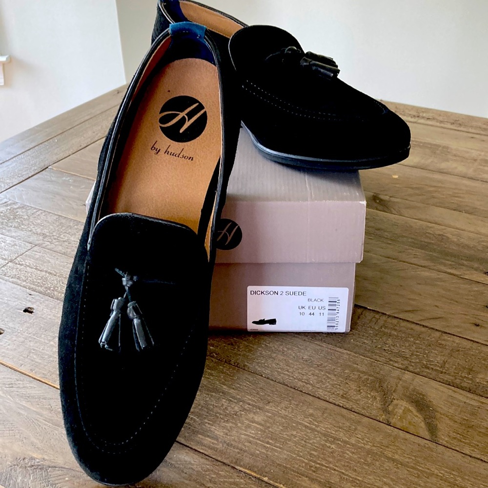Mens Black Suede Loafer with tassel size 11